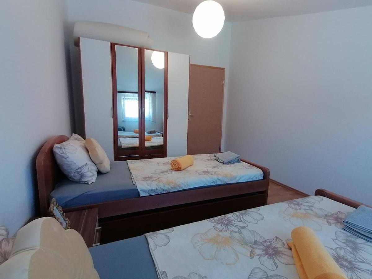 Apartment Ivana *